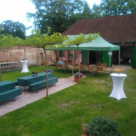 4 Sterne Wohnen Zum Alten Forsthof Am Schlosspark, App 1 Smuck Und Groot Apartment *